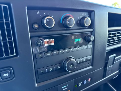 New 2025 Chevrolet Express 2500 image 24