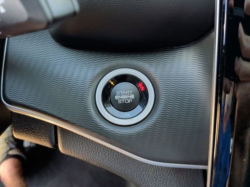 New 2025 Jeep Grand Cherokee L Altitude image 23