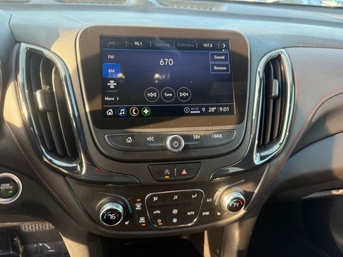 Used 2024 Chevrolet Equinox RS image 18