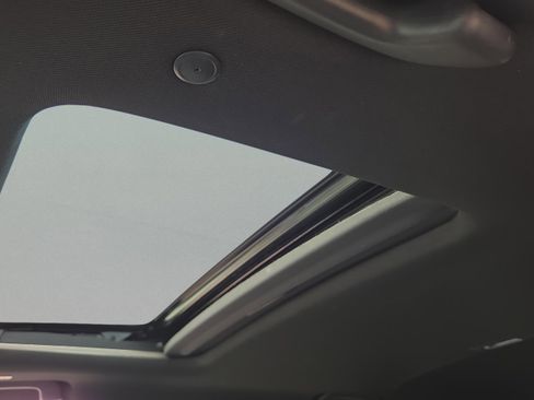 Used 2024 Honda CR-V Sport-L image 11