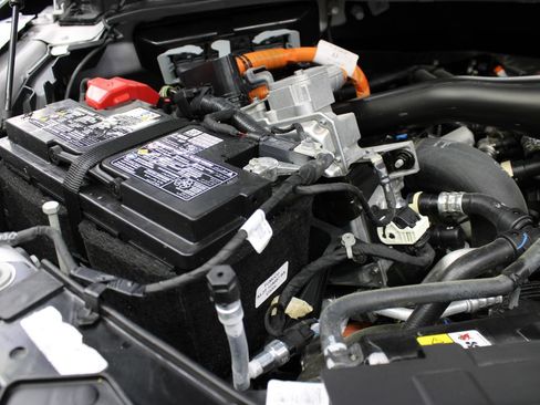 Used 2025 Ford F150 Platinum AWD/4WD image 41