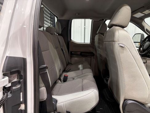 Used 2020 Ford F250 XL w/ Power Equipment Group image 14