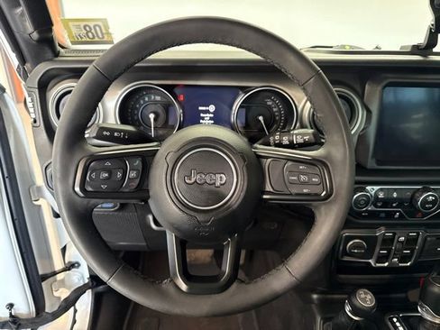 Used 2023 Jeep Wrangler Unlimited w/ Cold Weather Group AWD/4WD image 30