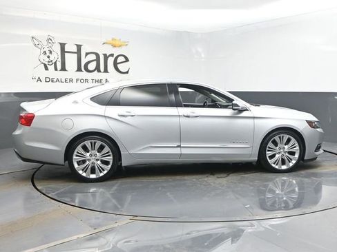 Used 2015 Chevrolet Impala LTZ image 35