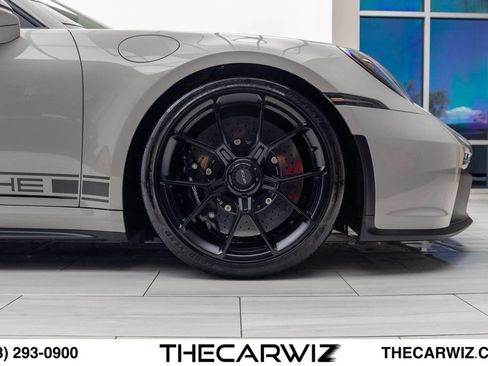 Used 2022 Porsche 911 GT3 RWD image 40