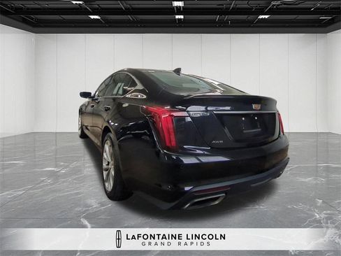 Used 2021 Cadillac CT5 Premium Luxury image 3