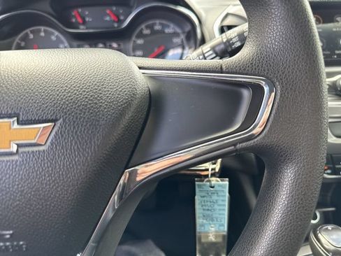 Used 2019 Chevrolet Cruze LS FWD image 15