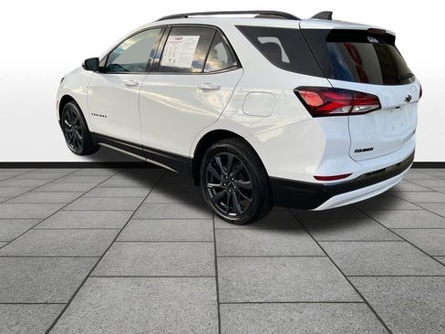 Used 2022 Chevrolet Equinox RS w/ RS Leather Package image 3