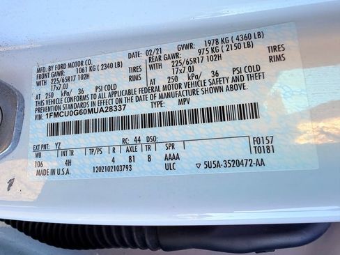 Used 2021 Ford Escape SE FWD image 23