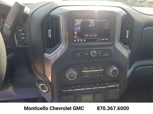 New 2026 Chevrolet Silverado 2500 Custom w/ Custom Value Package AWD/4WD image 15