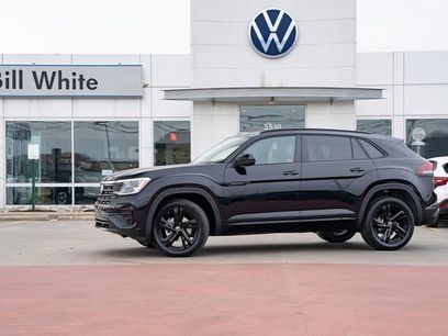 New 2026 Volkswagen Atlas Cross Sport SEL R-Line