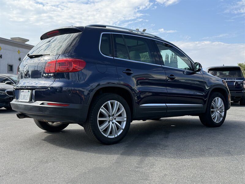 Used 2015 Volkswagen Tiguan SEL FWD image 6
