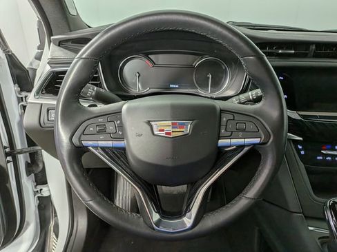 Certified 2023 Cadillac XT6 Premium Luxury w/ LPO, Floor Liner Package AWD/4WD image 21