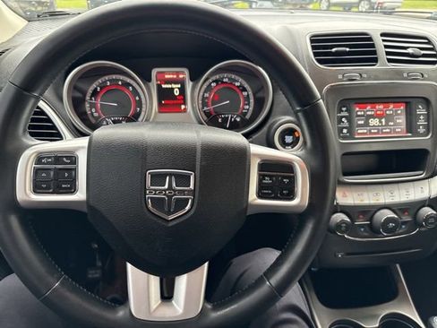Used 2018 Dodge Journey SE w/ Blacktop Package FWD image 23