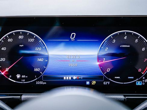 Certified 2025 Mercedes-Benz GLA 250 image 22