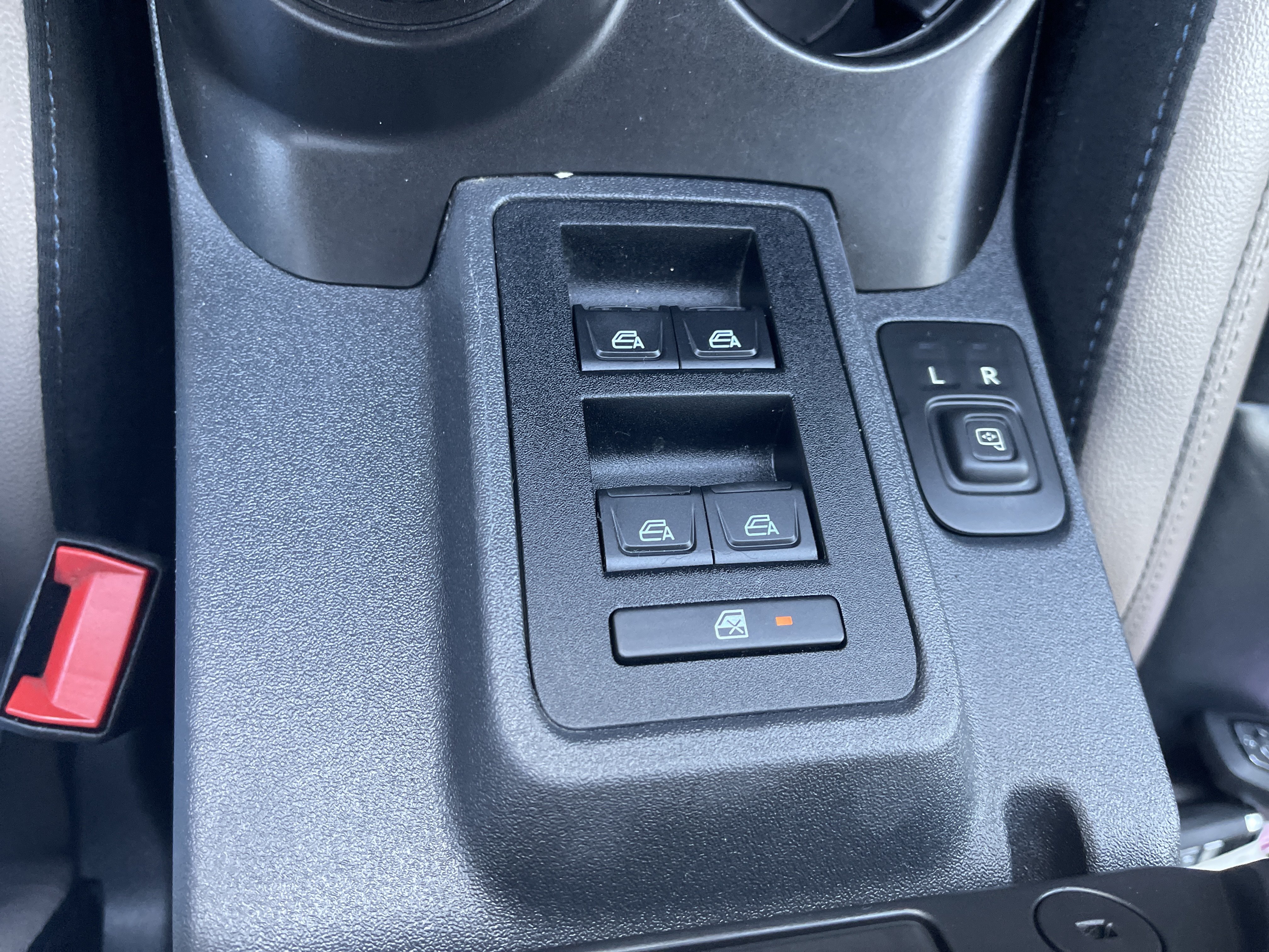 Used 2023 Ford Bronco Wildtrak AWD/4WD image 30