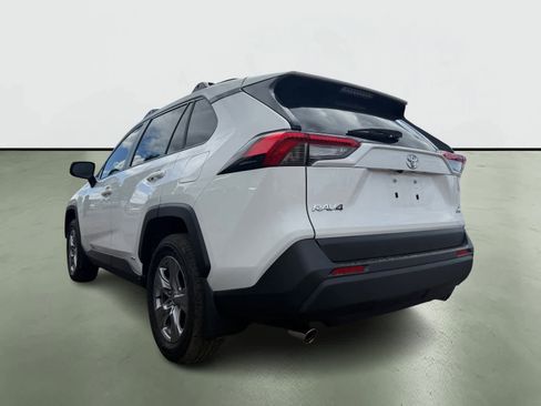 Certified 2025 Toyota RAV4 LE image 3