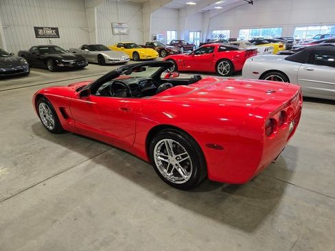 Used 1999 Chevrolet Corvette Convertible w/ Memory Pkg image 3