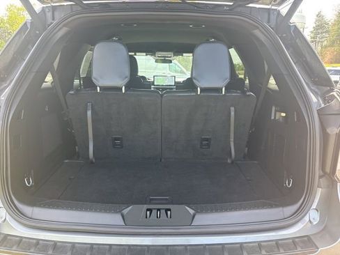 Used 2025 Ford Explorer ST-Line AWD/4WD image 5