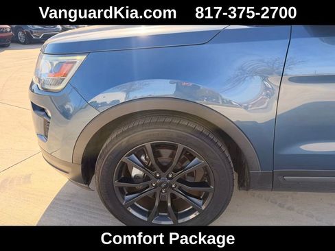 Used 2019 Ford Explorer XLT w/ Equipment Group 202A image 8