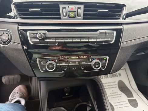 Used 2022 BMW X1 xDrive28i w/ Convenience Package AWD/4WD image 28