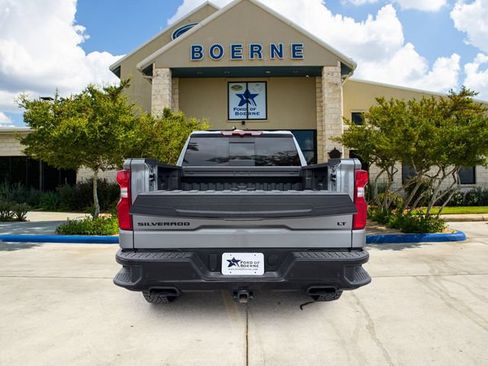 Used 2026 Chevrolet Silverado 1500 LT Trail Boss w/ Safety Package AWD/4WD image 5