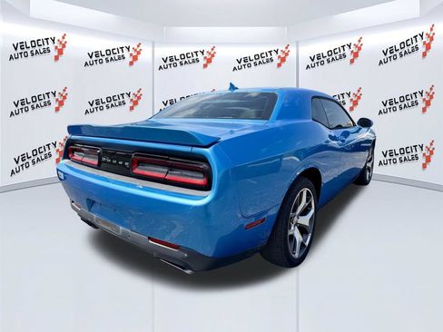 Used 2015 Dodge Challenger R/T Plus RWD image 4