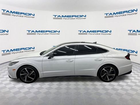 Used 2022 Hyundai Sonata SEL Plus w/ Cargo Package FWD image 2