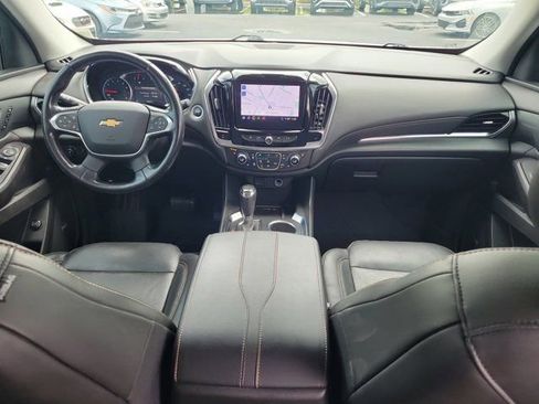 Used 2020 Chevrolet Traverse Premier w/ Redline Edition AWD/4WD image 2