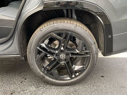 New 2026 Volkswagen Tiguan SE R-Line AWD/4WD image 24