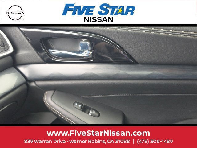 Used 2021 Nissan Maxima Platinum w/ Sport Mat Group FWD image 15