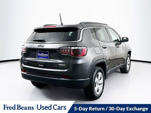 Used 2018 Jeep Compass Latitude AWD/4WD image 10
