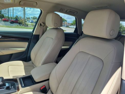 Used 2019 Audi Q5 2.0T Premium AWD/4WD image 19