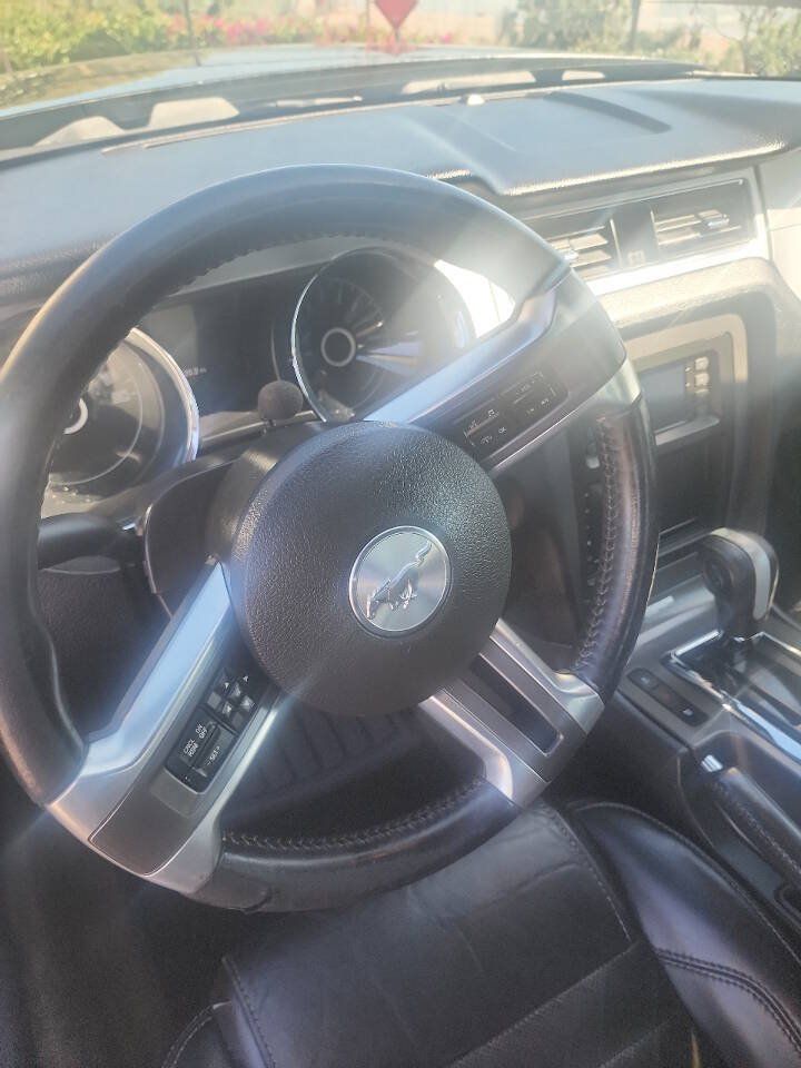 Used 2014 Ford Mustang Premium w/ Equipment Group 202A RWD image 7