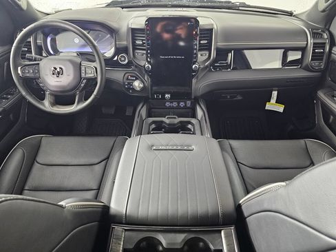 New 2026 RAM 1500 Limited AWD/4WD image 19