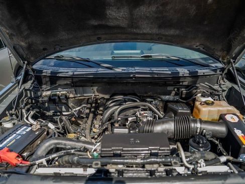 Used 2010 Ford F150 XLT AWD/4WD image 31