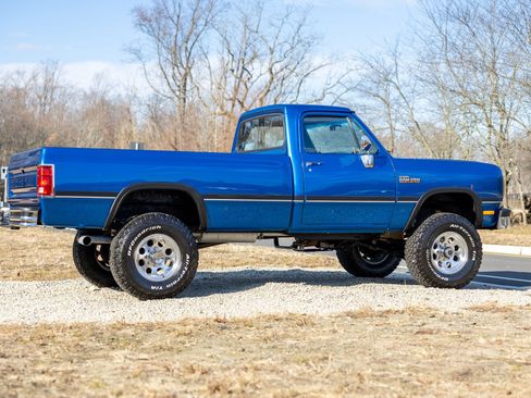 Used 1992 Dodge D/W Truck 250 image 14