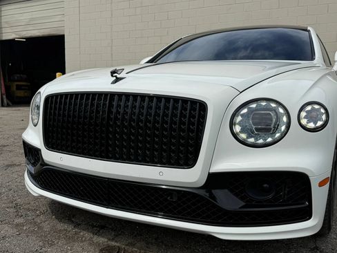 Used 2021 Bentley Flying Spur W12 AWD/4WD image 44