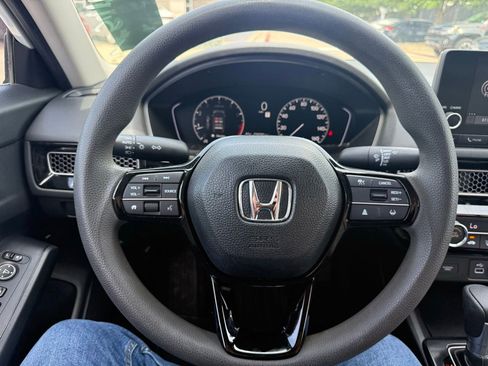Used 2023 Honda Civic LX image 11