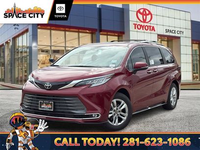 New 2026 Toyota Sienna Limited