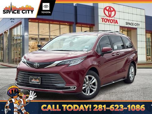 New 2026 Toyota Sienna Limited image 1