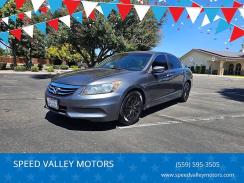 Used 2011 Honda Accord LX image 1
