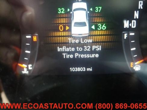 Used 2017 Dodge Challenger SXT Plus image 8