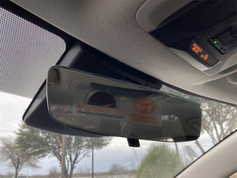 New 2026 Toyota Corolla LE image 23