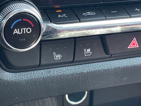 Used 2025 MAZDA CX-50 2.5 Hybrid w/ Premium Plus Pkg image 17