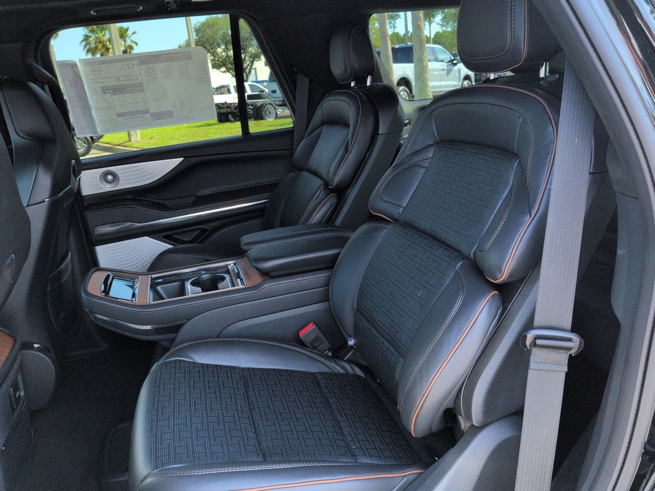 New 2026 Lincoln Navigator Black Label AWD/4WD image 14