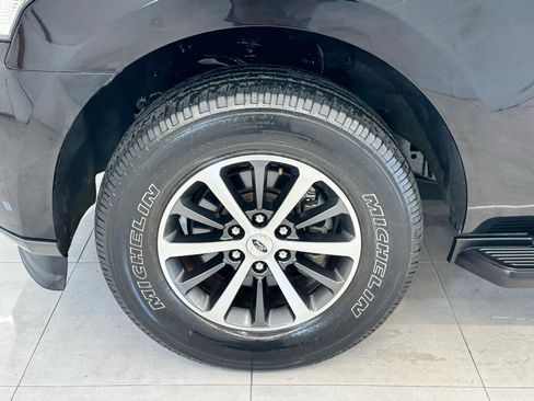 Used 2019 Ford Expedition Max XLT AWD/4WD image 38