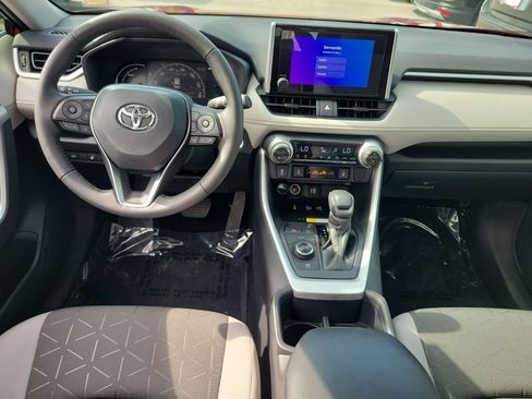 Certified 2025 Toyota RAV4 XLE w/ Convenience Package AWD/4WD image 27
