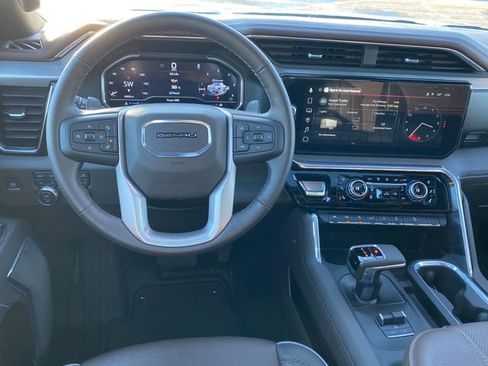 Certified 2025 GMC Sierra 1500 Denali w/ Denali Reserve Package image 8