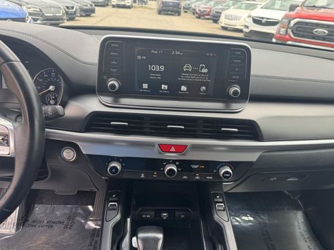 Used 2020 Kia Telluride S AWD/4WD image 34